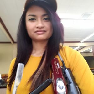 Meet your Posher, Miriam